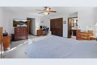 30W030 Schick Road, Bartlett, IL 60104 - Photo 15