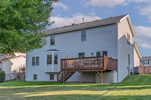 2830 Colonial Dr, Elgin, IL 60124 - Photo 31