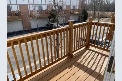 1040 N Claremont Drive, Palatine, IL 60074 - Photo 17