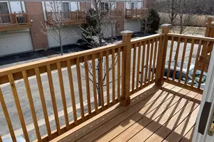 1040 N Claremont Dr, Palatine, IL 60074 - Photo 17