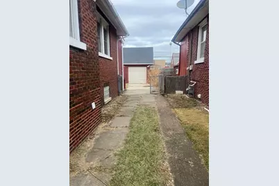 340 156th Place, Calumet City, IL 60409 - Photo 7