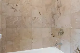 [Address not provided], Chicago, IL 60645 - Photo 15