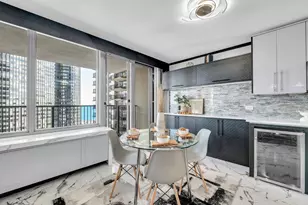 400 E Randolph St, Chicago, IL 60601 - Photo 9