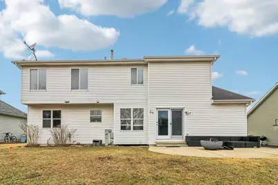 1653 Brighton Drive, Mundelein, IL 60060 - Photo 39