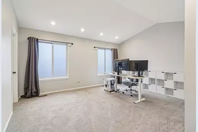 1653 Brighton Drive, Mundelein, IL 60060 - Photo 27