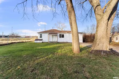 3221 66th Avenue, Moline, IL 61265 - Photo 5