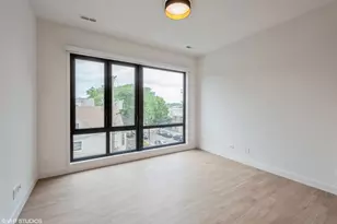 4806 N Magnolia Ave, Chicago, IL 60640 - Photo 5