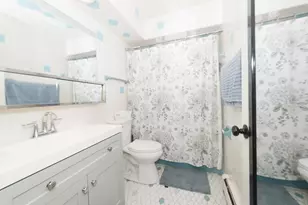 2529 N 75th Ct, Elmwood Park, IL 60707 - Photo 9