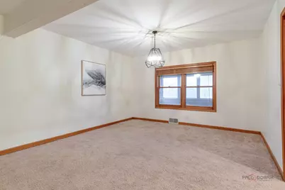 26585 N Pheasant Court, Wauconda, IL 60084 - Photo 7