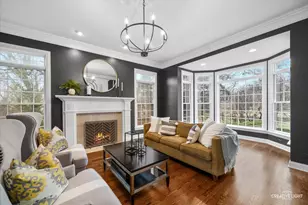 6N499 Brookhaven Ln, Saint Charles, IL 60175 - Photo 5