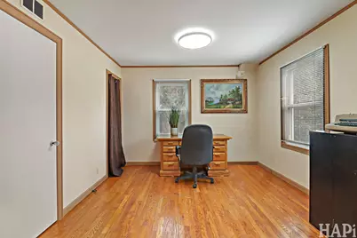 911 Elmdale Road, Glenview, IL 60025 - Photo 5