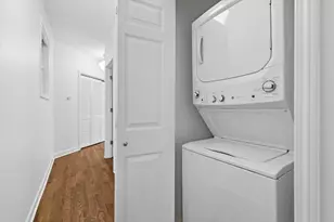 1520 N Hudson Ave, Chicago, IL 60610 - Photo 17