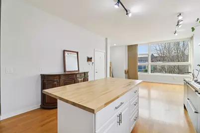 2414 W Grenshaw Street #2W, Chicago, IL 60612 - Photo 13