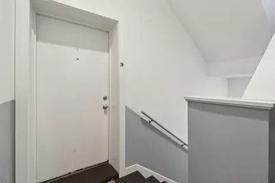 2414 W Grenshaw Street #2W, Chicago, IL 60612 - Photo 5