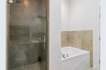 2414 W Grenshaw Street #2W, Chicago, IL 60612 - Photo 25