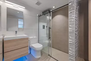 3020 N Sheridan Rd, Chicago, IL 60657 - Photo 15