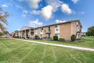 9209 Potter Rd, Des Plaines, IL 60016 - Photo 25