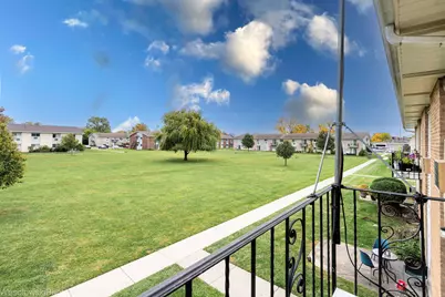 9209 Potter Road #2F, Des Plaines, IL 60016 - Photo 23