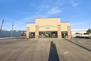 909 Front St, McHenry, IL 60050 - Photo 1