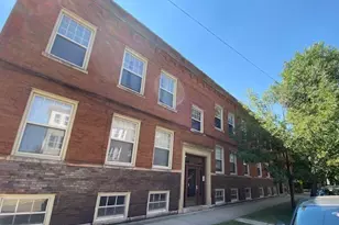 2123 W Ainslie St, Chicago, IL 60625 - Photo 1
