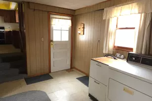 1021 W 173rd St, Hazel Crest, IL 60429 - Photo 5