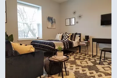 5240 N Winthrop Avenue #207, Chicago, IL 60640 - Photo 5