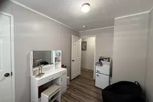 38455 N Sheridan Rd, Beach Park, IL 60087 - Photo 11