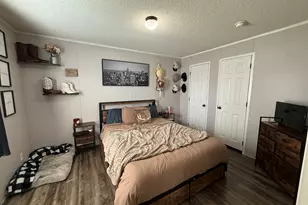 38455 N Sheridan Rd, Beach Park, IL 60087 - Photo 7