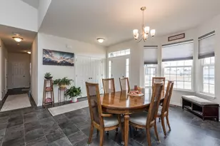 2214 Truman Trail, McHenry, IL 60051 - Photo 9