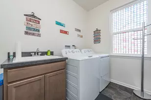 2214 Truman Trail, McHenry, IL 60051 - Photo 25