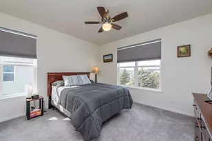 2214 Truman Trail, McHenry, IL 60051 - Photo 27