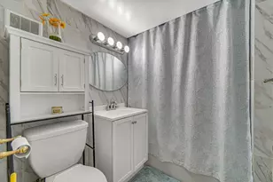 10513 Sun Valley Ct, Palos Hills, IL 60465 - Photo 15