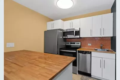 4343 N Clarendon Avenue #613, Chicago, IL 60613 - Photo 5