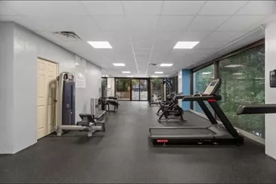 4343 N Clarendon Avenue #613, Chicago, IL 60613 - Photo 11