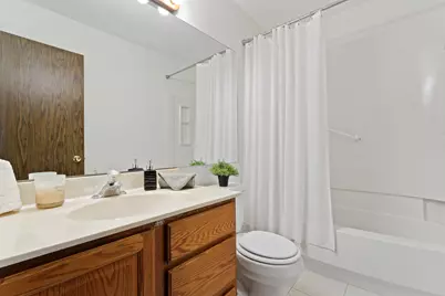 1224 Hialeah Lane, Hanover Park, IL 60133 - Photo 19