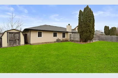 1224 Hialeah Lane, Hanover Park, IL 60133 - Photo 25