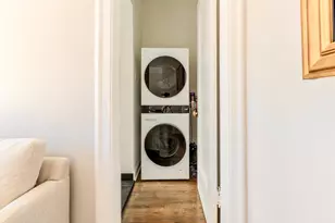 1255 N State Pkwy, Chicago, IL 60610 - Photo 13