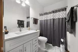 1623 Cadillac Cir, Romeoville, IL 60446 - Photo 9