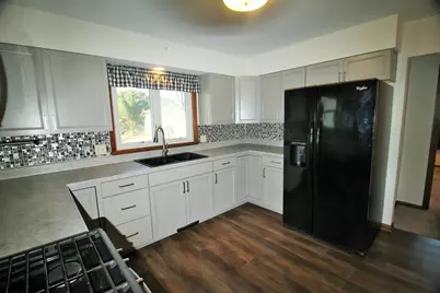 451 31st Avenue, East Moline, IL 61244 - Photo 9