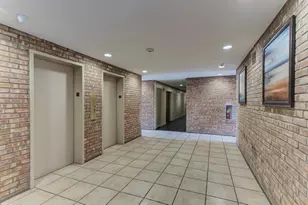 6010 Oakwood Dr, Lisle, IL 60532 - Photo 27