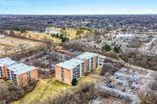 6010 Oakwood Dr, Lisle, IL 60532 - Photo 31