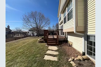 765 Village Road, Crystal Lake, IL 60014 - Photo 27