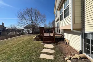 765 Village Rd, Crystal Lake, IL 60014 - Photo 27