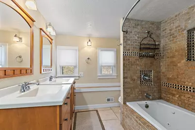 6610 W Hillside Road, Crystal Lake, IL 60012 - Photo 29