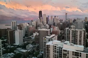 1560 N Sandburg Terrace, Chicago, IL 60610 - Photo 37