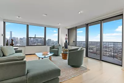 1560 N Sandburg Terrace #4301-4303, Chicago, IL 60610 - Photo 5