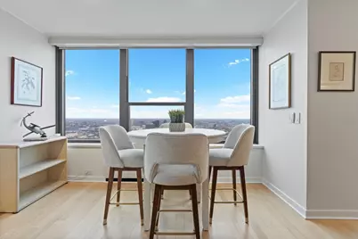 1560 N Sandburg Terrace #4301-4303, Chicago, IL 60610 - Photo 15