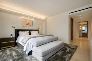 180 E Pearson St, Chicago, IL 60611 - Photo 39