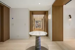 180 E Pearson St, Chicago, IL 60611 - Photo 3