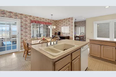 25651 W Illinois Route 60 Highway, Grayslake, IL 60030 - Photo 7